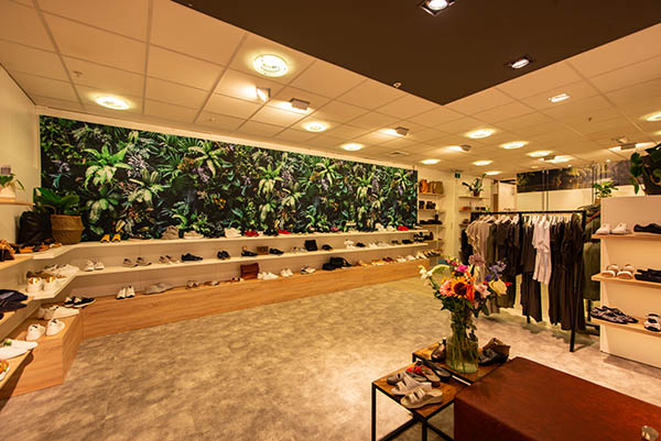 Realisatie nieuw interieur Bloemendaal schoenenwinkel Pijnacker.